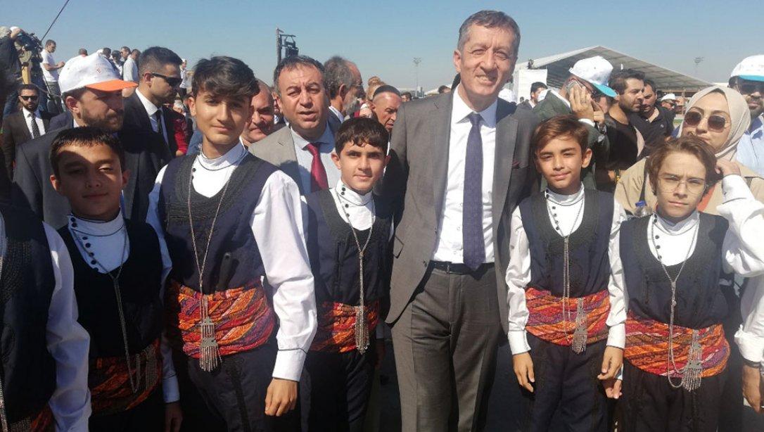 Şehit Büyükelçi Galip Balkar Ortaokulu Etnospor Kültür Festivali'nde