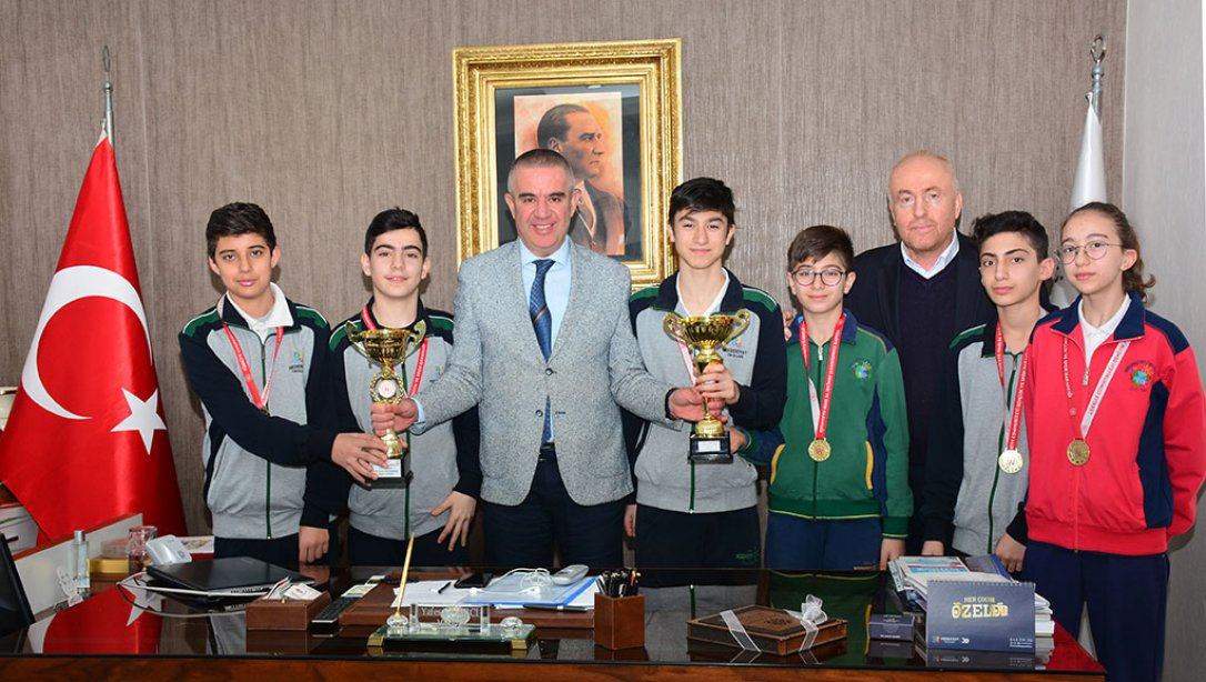 Medeniyet Okulları Şampiyonlarının Ziyareti