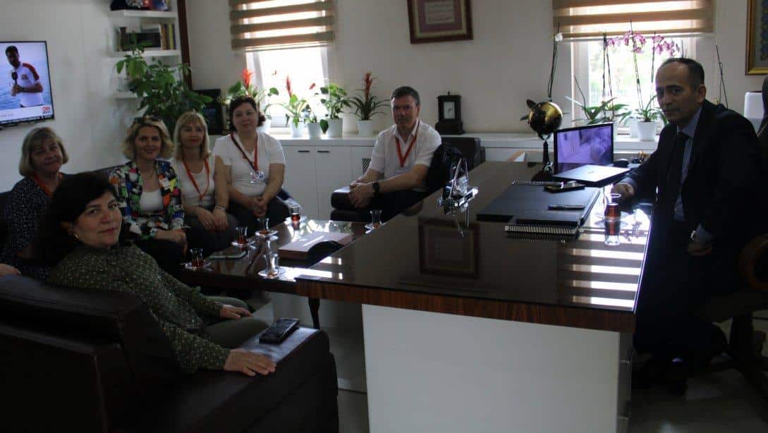 Litvanyalı Öğretmenler ve Okul Yöneticileri İlçe Müdürümüz Mustafa Koç'u Ziyaret Ettiler.